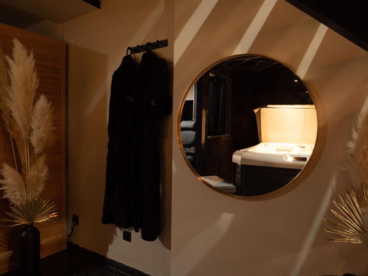 Douceur Du Charme - Love-Room A Charmes Entre Epinal Et Nancy Extérieur photo
