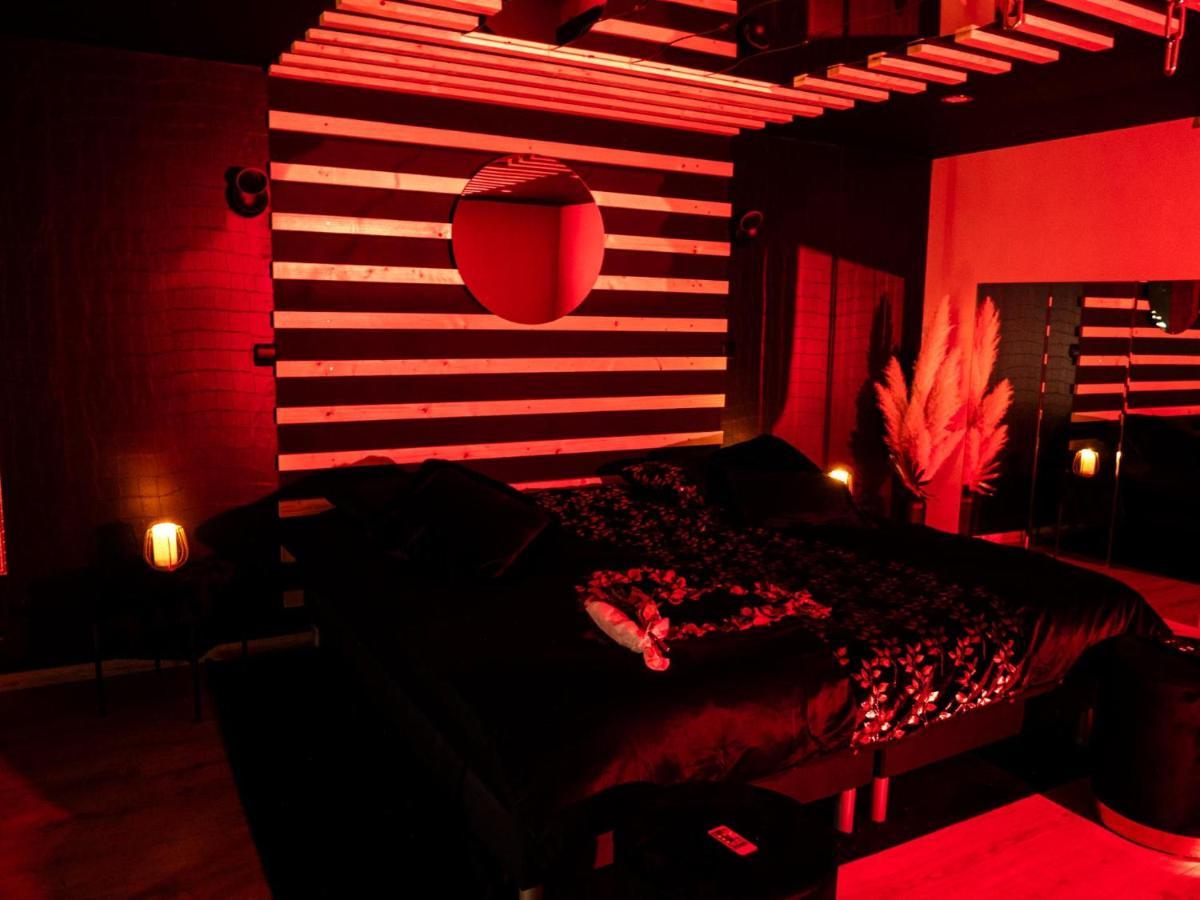 Douceur Du Charme - Love-Room A Charmes Entre Epinal Et Nancy Extérieur photo